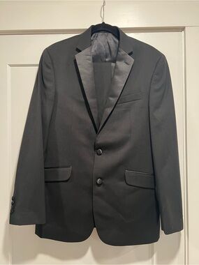 Classic Black Men’s Two-Button tux jacket and pants suit set